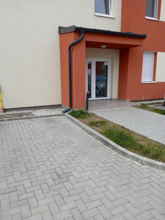 Verebes Apartman Győr Exterior foto